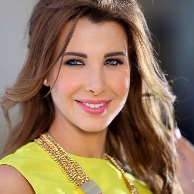 نانسي عجرم أمام القضاء للمرة الأولى بسبب اغنيتها "خراب بيوت"