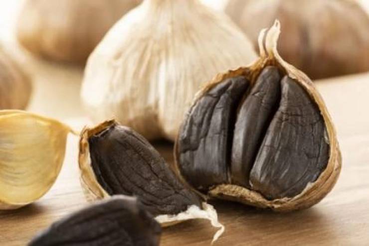 الثوم الأسود ..  كنز صحي غالي الثمن