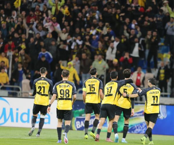 الحسين اربد يلتقي الأهلي القطري في دبي