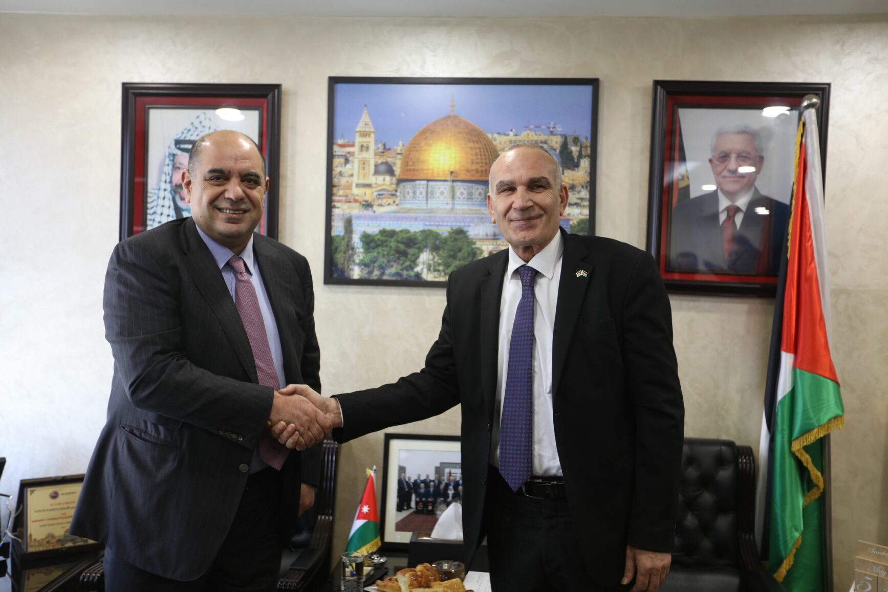 الهناندة: ربط بيني مع فلسطين لتسهيل التحول الرقمي