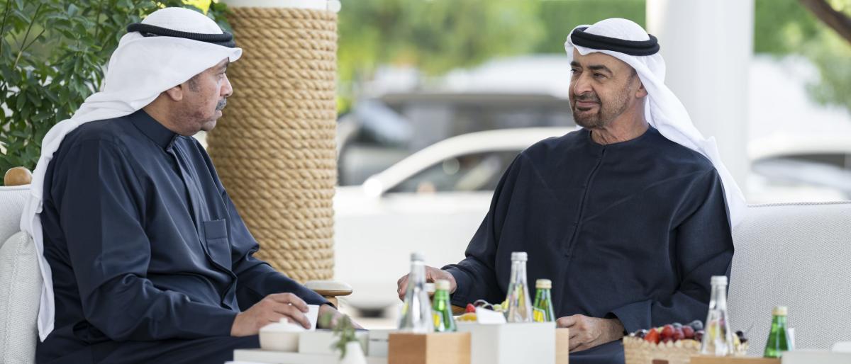 محمد بن زايد يبحث مع وزير الدفاع الكويتي التعاون المشترك
