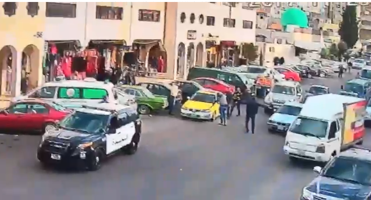 بالفيديو ..  احباط جريمة قتل في صويلح 