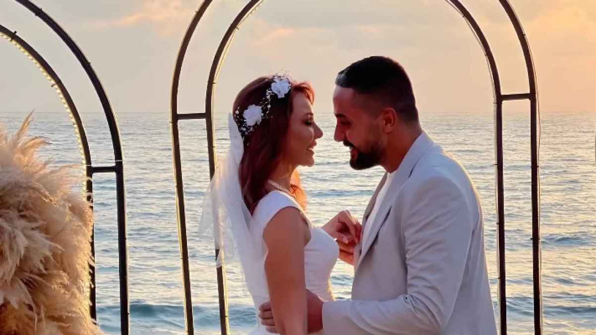 "انفصال نادين تحسين بيك عن زوجها" يشعل مواقع التواصل