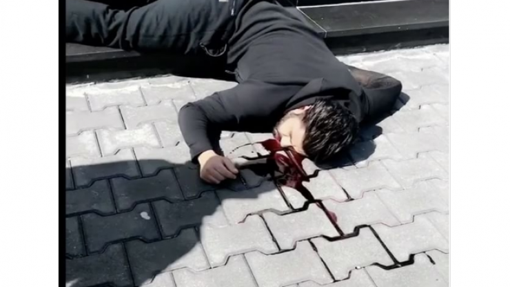 بالصور ..  انتحار فنان عربي يثير الجدل والقلق!