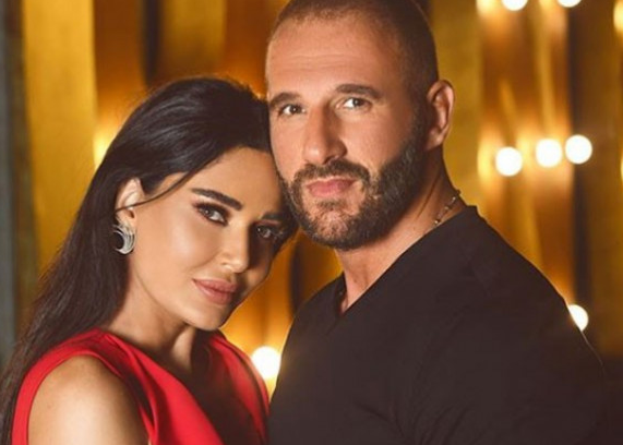 سيرين عبدالنور تكشف وجه ابنها كاملاً لأول مرة ..  شاهد الشبه بينهما  