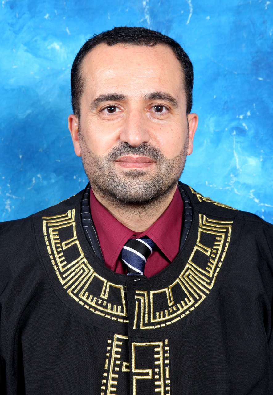 ترقية الدكتور أيمن الطعاني الى رتبة أستاذ ..  ألف مبروك