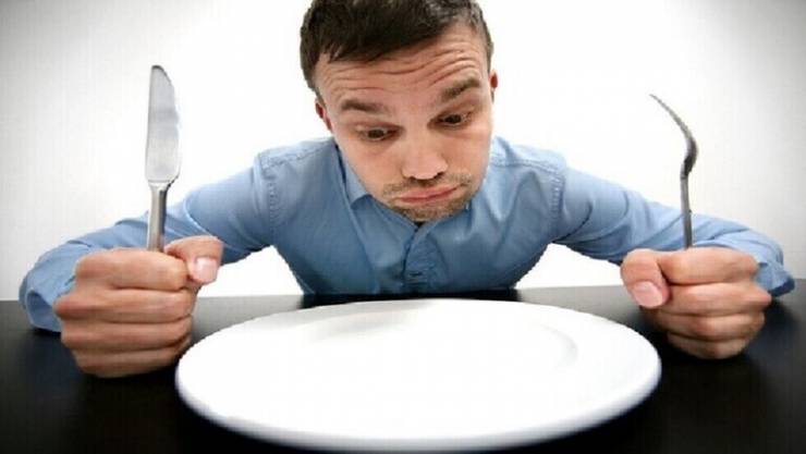 عدم تناول وجبة العشاء قد يؤدي إلى السمنة