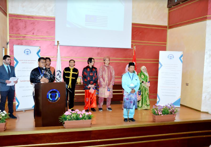 الملحقية الثقافية الماليزية تشارك في اليوم الثقافي الدولي المفتوح في جامعة فيلادلفيا