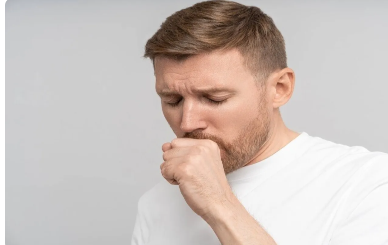 6 علامات للسعال القلبي