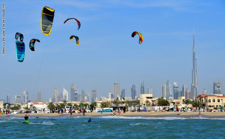 الإمارات ومصر وسلطنة عمان ..  هل هذه اجمل شواطئ الشرق الأوسط