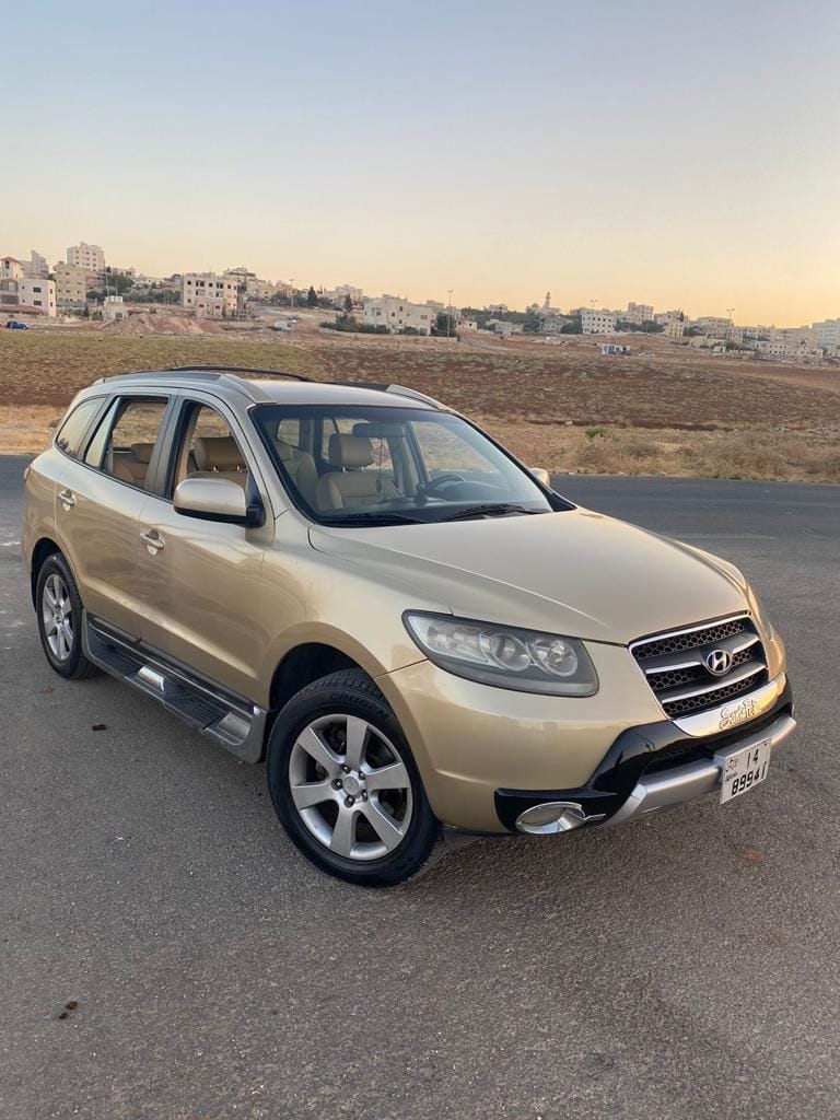 سيارة هونداي سنتافيه موديل 2008 للبيع بسعر 8200 دينار 