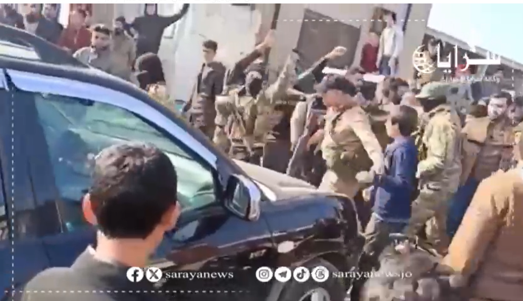 بالفيديو  .. شاهد لحظة القاء القبض على الدقاق الذي كان يطعم الأسود من لحوم المعتقلين في حماة
