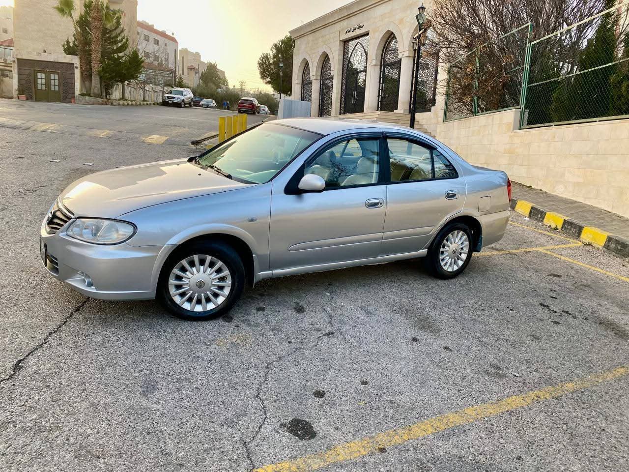 للبيع نيسان صني ياباني 