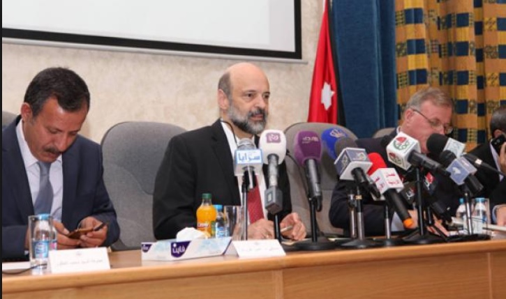 الرزاز: تخفيض عدد مواد "التوجيهي" إلى 7 وعلامة النجاح 40% ..  "التعليمات الجديدة"