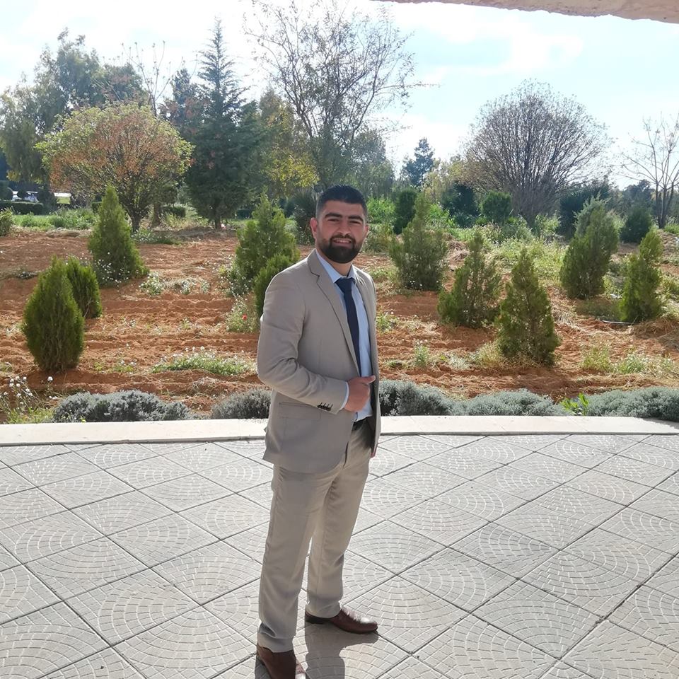 المهندس عمر عواوده  ..  مبارك التخرج وعقبال الفرحة الكبرى