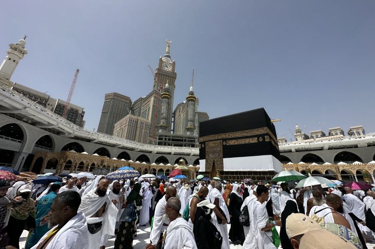 نقابة الصحفيين: بدء تقديم طلبات الترشيحات للمشاركة في بعثة الحج للموسم الحالي 2025