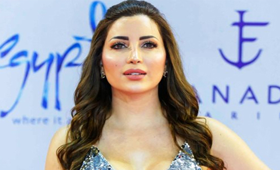 بالفيديو  ..  نسرين طافش ترد على منتقدي فستانها في مهرجان "الجونة" ..  ماذا قالت؟