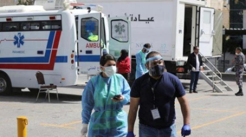 عضو لجنة الأوبئة: هناك طريقتان للخلاص من فيروس كورونا وعودة الحياة