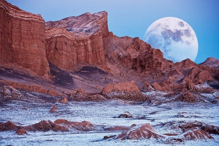 وادي القمر في تشيلي: مشهد طبيعي خارج الأرض