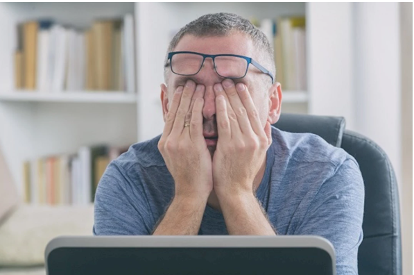 كيف يؤثر فقر الدم على العين؟