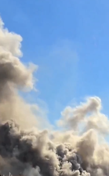 قصف عنيف تشهده العاصمة الايرانية طهران ..  فيديو