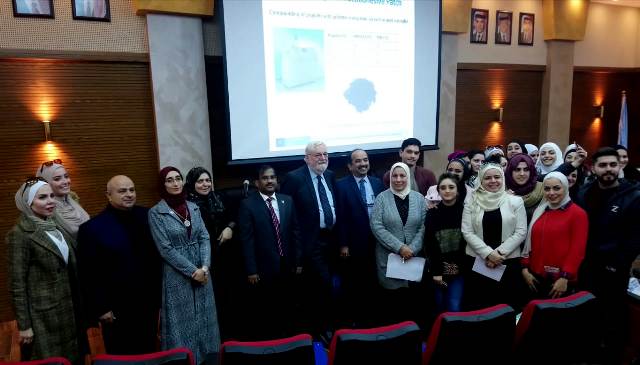   ورشتي عمل لعمادة البحث العلمي في جامعة عمان الاهلية بمشاركة خبيرين بريطانيين