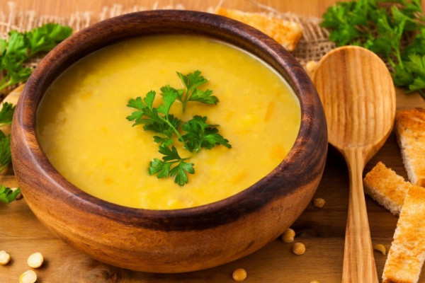 طريقة تحضير شوربة العدس لإفطار شهي في رمضان  