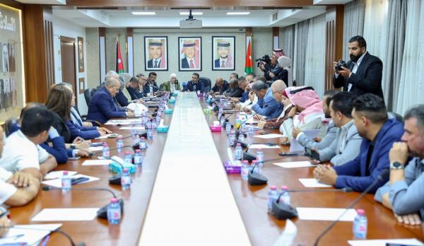 الضمان يزرع 30 ألف دونم ..  والنواب: لا نريد استثمارات تنافس المزارع الأردني