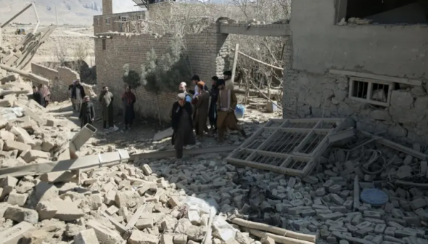 باكستان تقصف "مواقع عسكرية" في أفغانستان