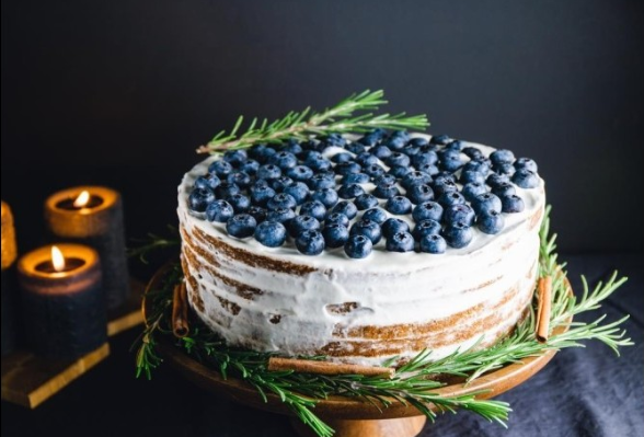 كيكة البلوبيري بالكريمة