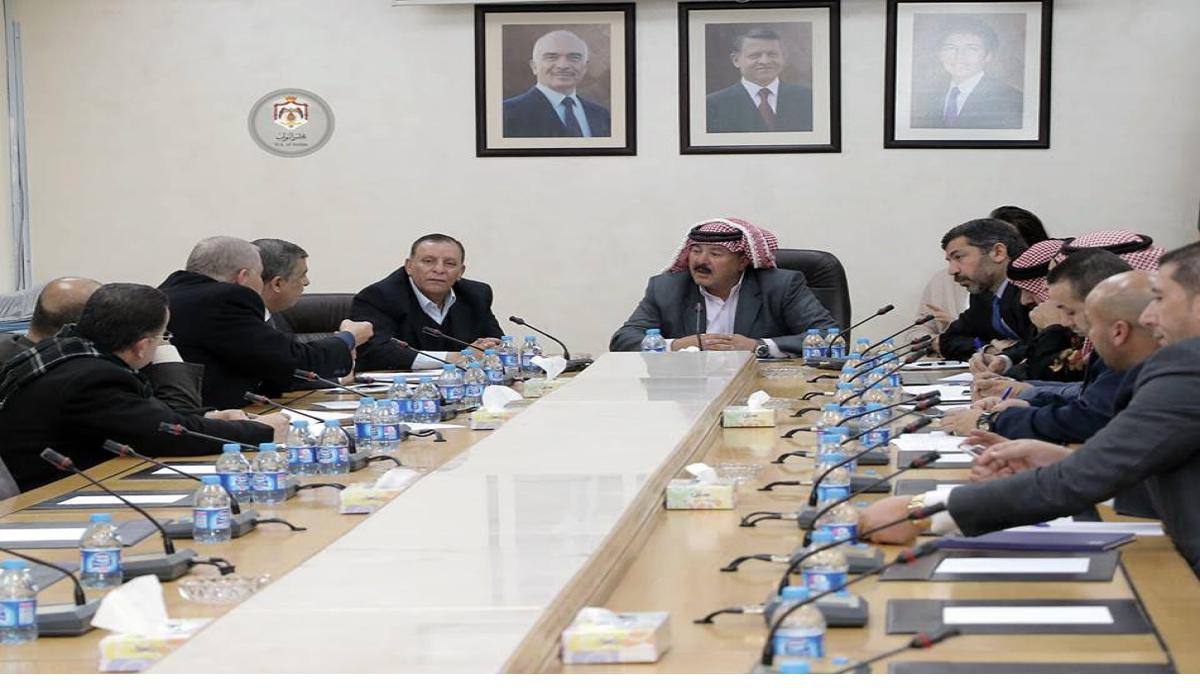 لجنة الزراعة تدعو الحكومة لدعم المزارعين