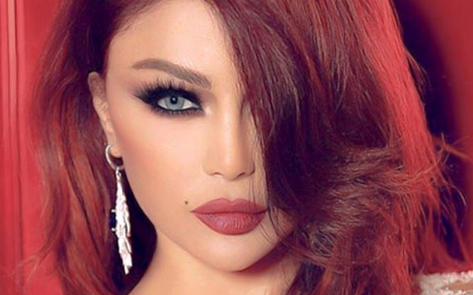 هيفاء وهبي تنشر صورتين لها من داخل المستشفى