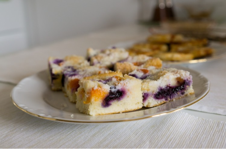 كيكة التوت الأسود