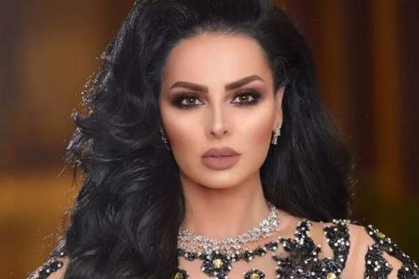 بالفيديو ..  شاهد ديانا كرزون مذيعة في الجزيرة