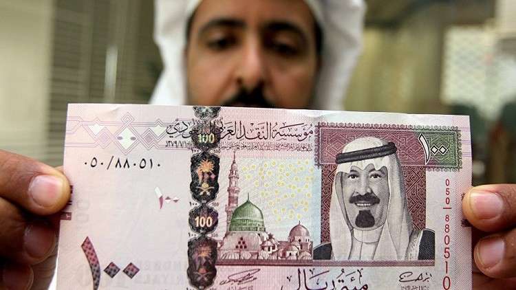 السجن 5 سنوات لكل من يشوه النقود السعودية