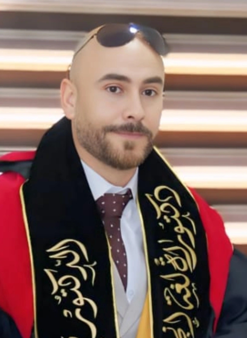  الدكتور مروان جميل أبو حمد  ..  مبارك التخرج