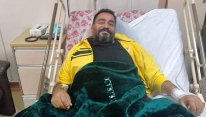 الفنان "الصقار" لـسرايا": ولي العهد أوعز بالتكفل بعلاجي على نفقة الديوان الملكي و فقدت قدرتي على المشي