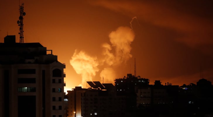 لندن تدعو لتهدئة التوترات بعد الغارات الإسرائيلية على لبنان وغزة
