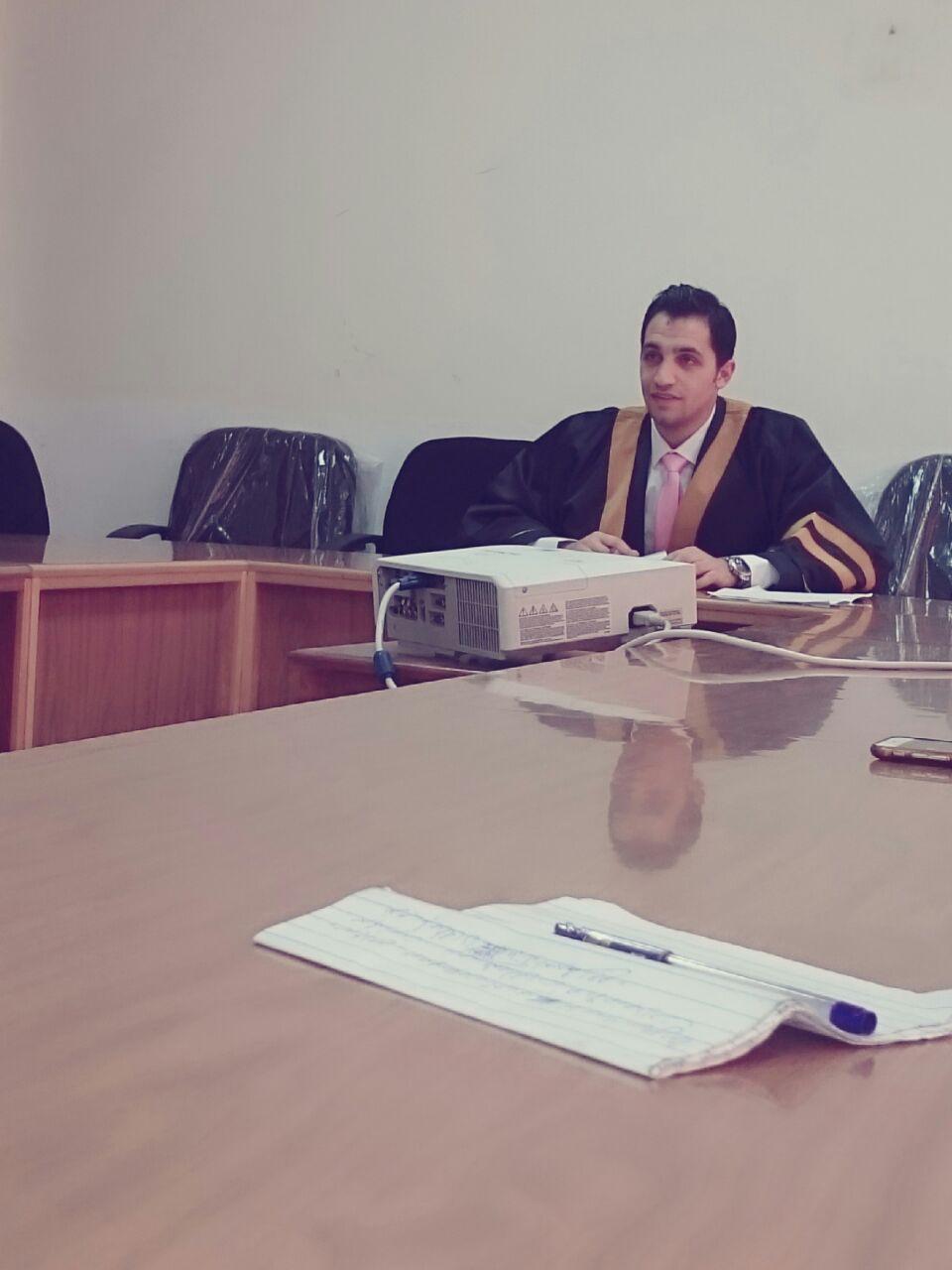 تهنئة من الاهل بمناسبة تخرج ابنهم نضال بدرجة الماجستير