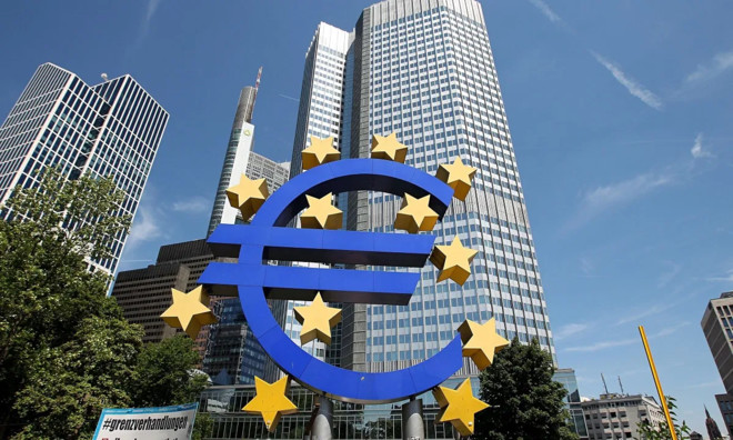 انخفاض التضخم في منطقة اليورو بنسبة 0.3%