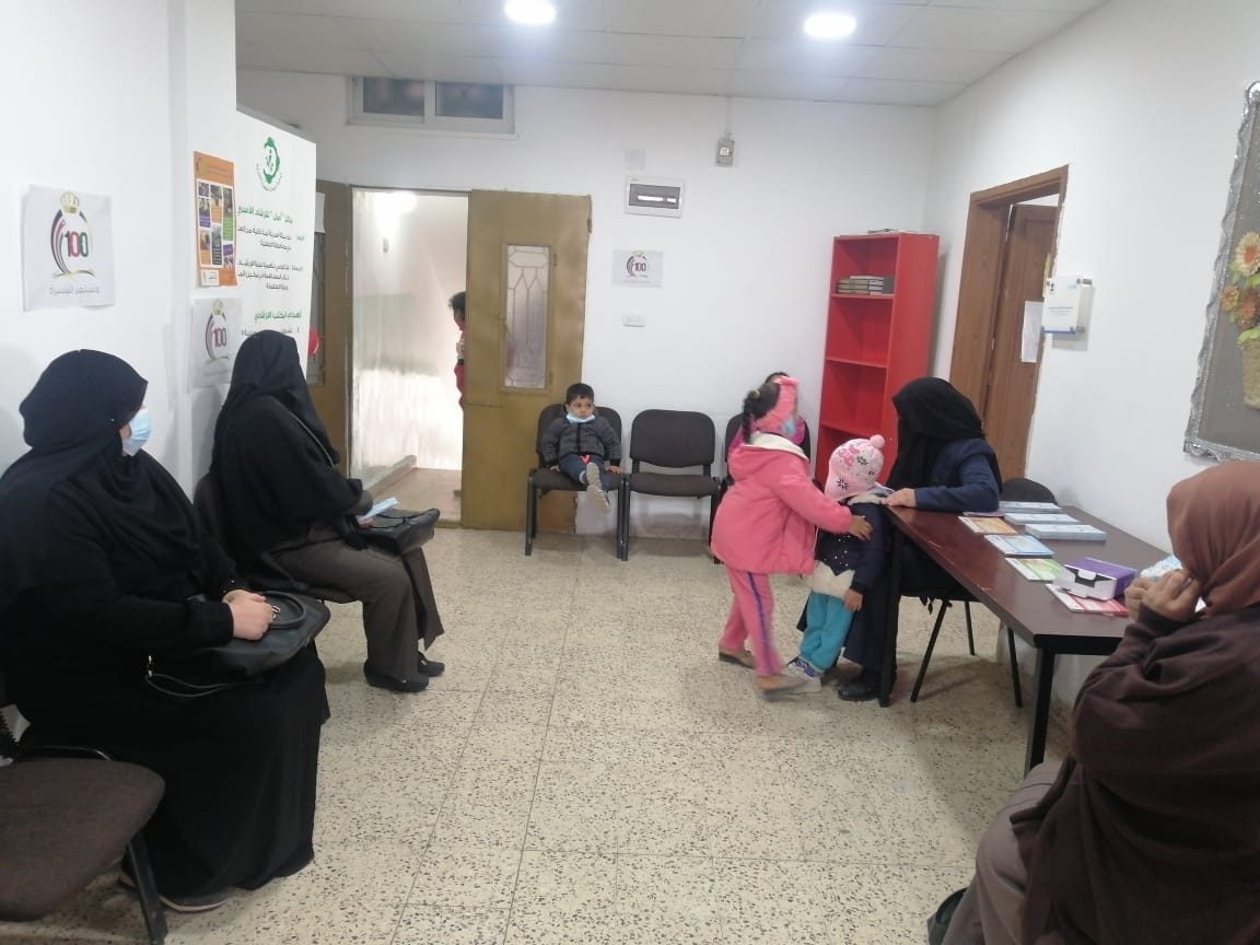 جامعة الزيتونة الأردنية  تقيم يوما طبيا مجانيا في محافظة الطفيلة  