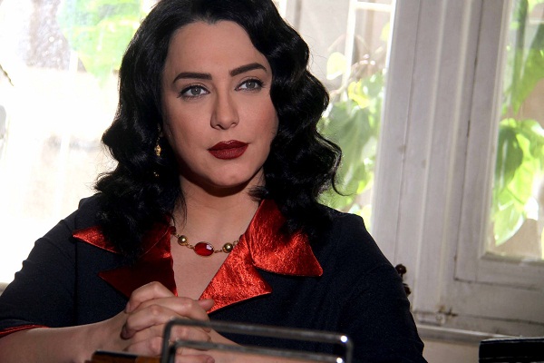 بالفيديو  ..  الفنانة سلاف فواخرجي تفجر المفاجأة وتكشف تفاصيل محاولة اغتيالها   ..  "تفاصيل"