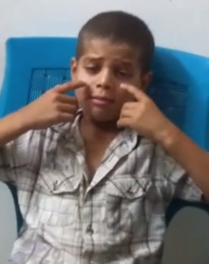 بالفيديو ..  طفل سوري تغنى بالموت فاختطفه سريعاً