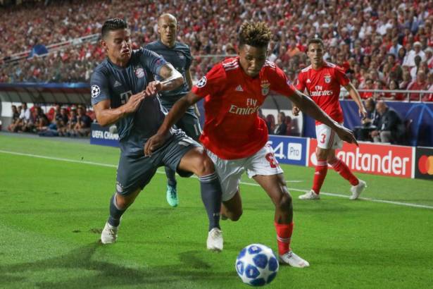 ما سبب موافقة سولاري على عودة خاميس إلى ريال مدريد؟