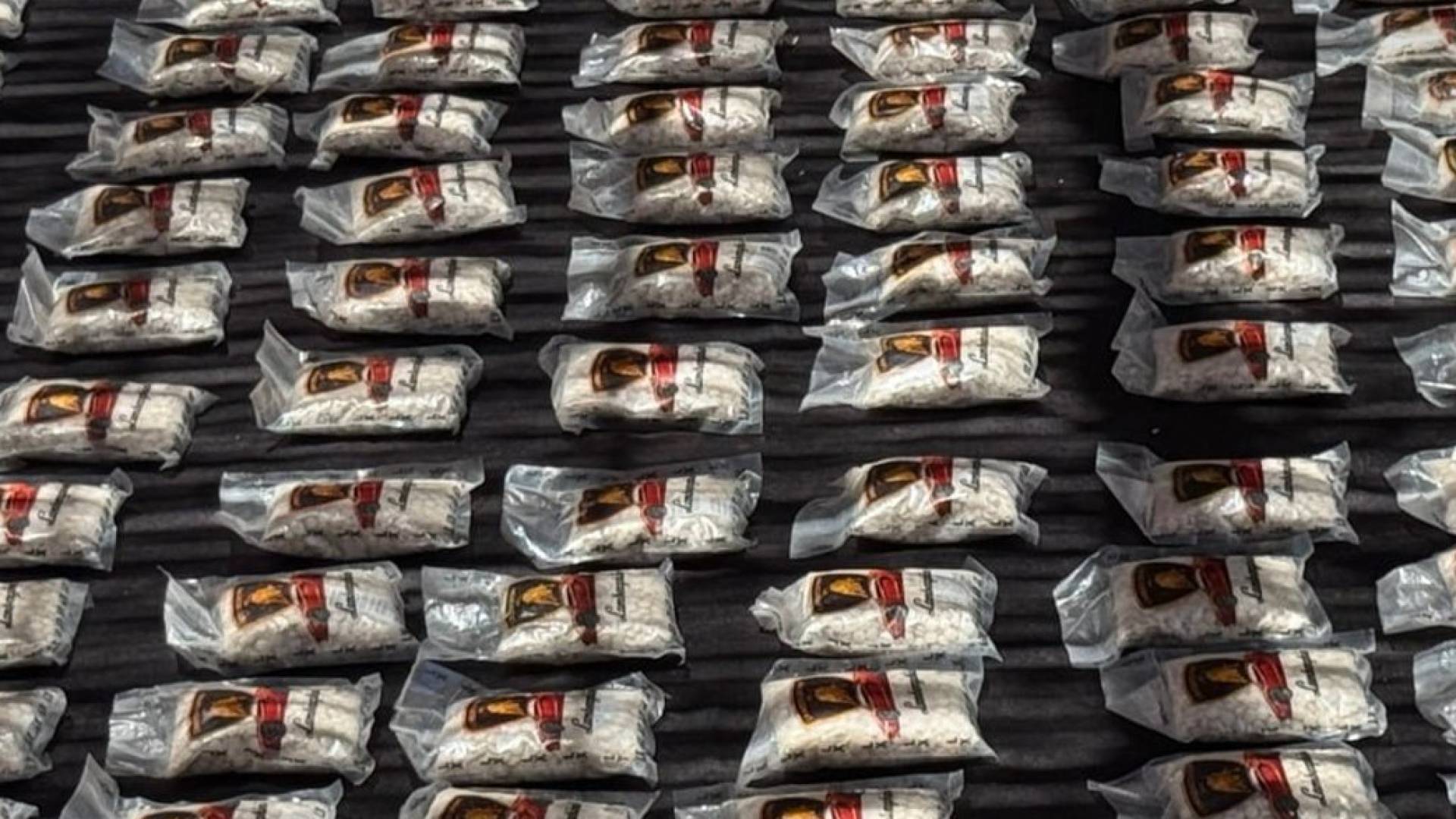 «مكافحة المخدرات» في سوريا تحبط تهريب 200 ألف حبة كبتاغون في درعا 