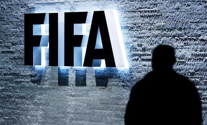 الإعلان عن جائزة أفضل لاعب قدم في 2016 غدا