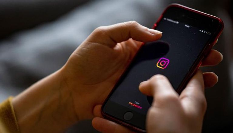 إنستغرام يستدعي "ولي الأمر" قبل فتح المحتوى الحساس للمراهقين