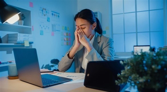 نصائح لمواجهة الصداع عند الجلوس أمام الكمبيوتر