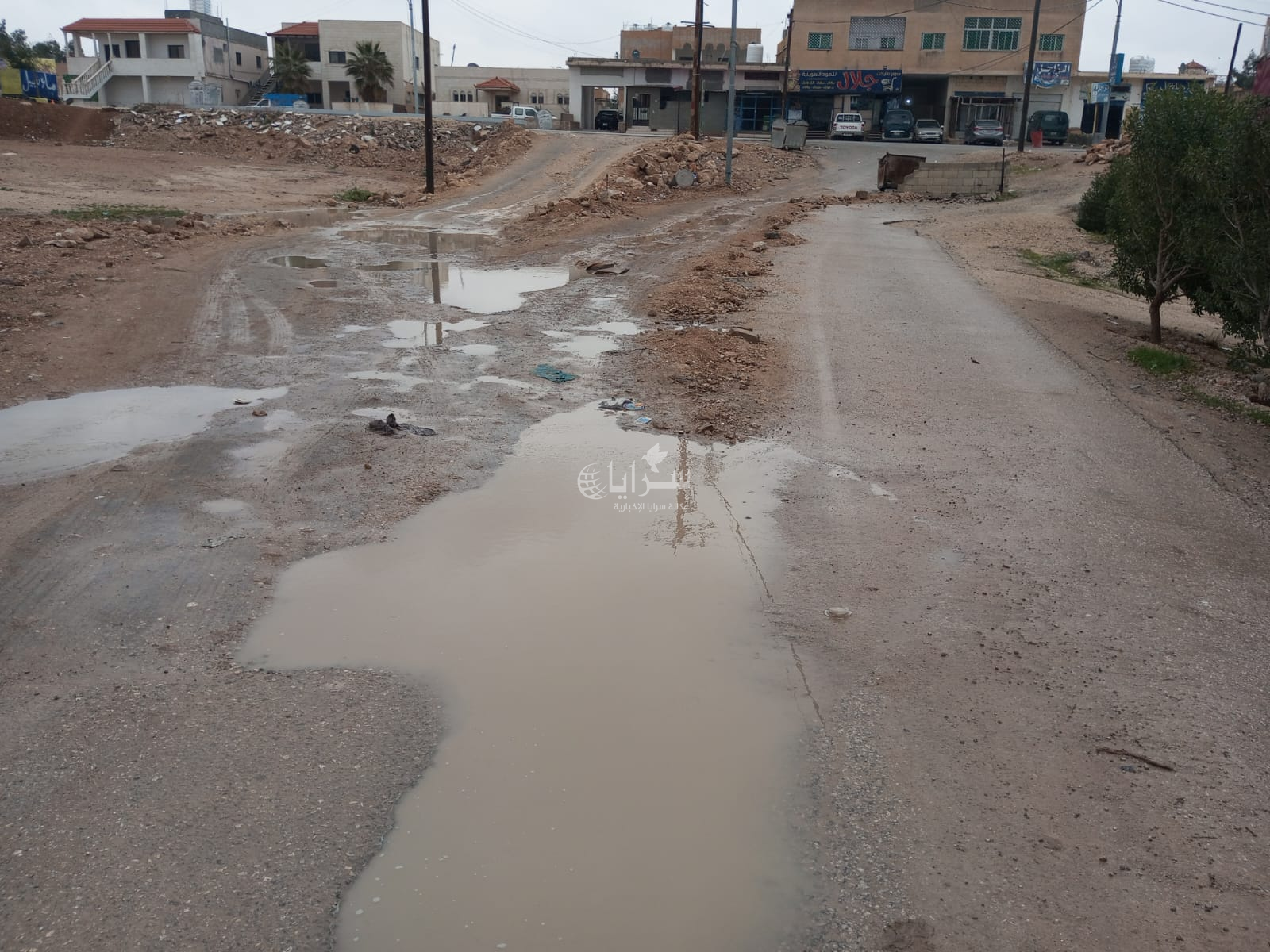 مواطنون من بلدية مليح: نعاني منذ أشهر بسبب طريق مغلق ومتهالك دون استجابة  ..  والبلدية ترد