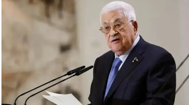 عباس يعلن إجراء انتخابات رئاسية في 2027